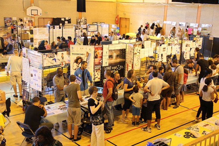 Salon des associations Vignette