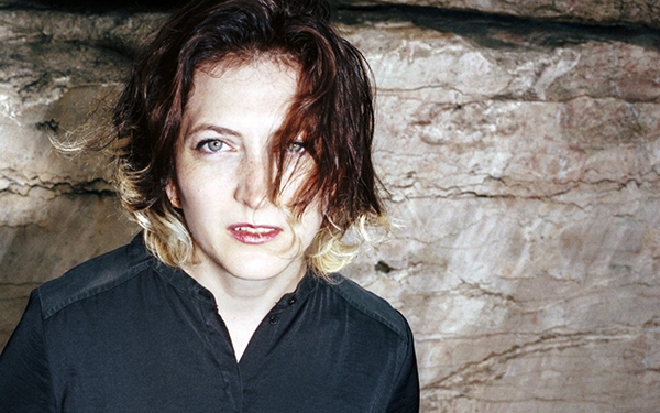 Eve Risser Vignette