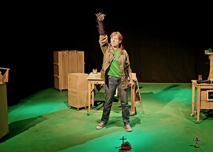 TANT PIS POUR KING KONG